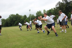 Robert-Hicks-CampLineman-drills5 